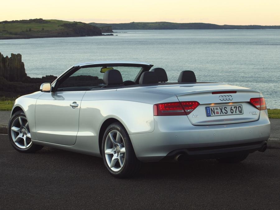  Audi A5 Cabriolet 2.0T 2009 года  (AU) (фото 5 из 22)